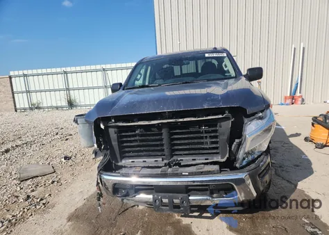 2021 Nissan Titan Sv из США, поврежденный, VIN 1N6AA1ED2MN521617